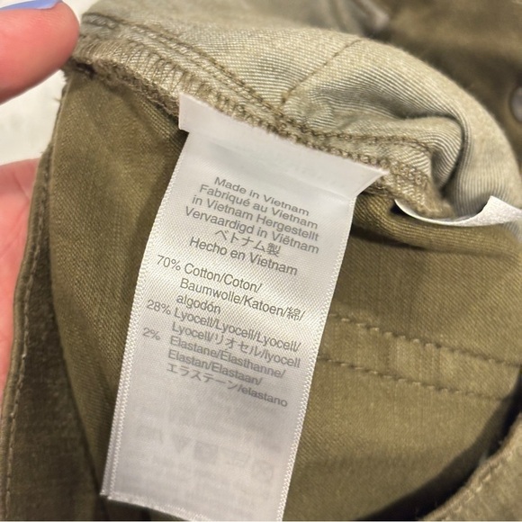 J. Crew Jeans 9" Billie Demi Boot Crop Olive Green Stretch Size 25 Style AQ781 - Picture 8 of 13